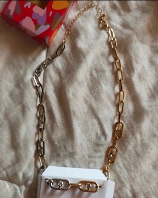 Set orecchini Avon CORA oro e argento