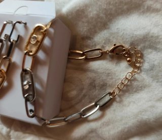 Set orecchini Avon CORA oro e argento
