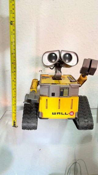 Wall-E Robot Disney Pixar 25Cm Funcionando