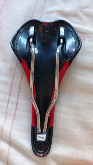 Sillín Selle Italia SLR Team Edition Negro/Rojo