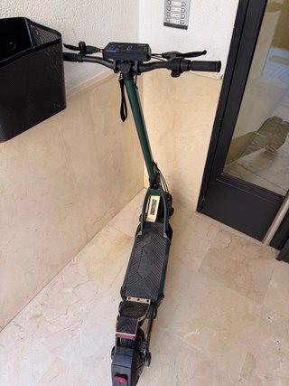 Cecotec Bongo Z Mountain Scooter Eléctrico