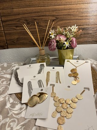Confezione di 6 collane e orecchini Misako