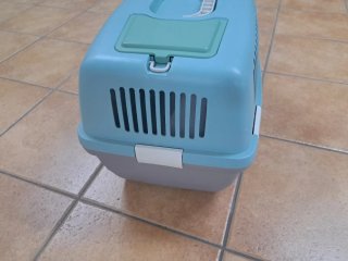 Transportín perro/gato casi nuevo celeste turquesa
