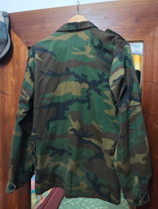 Chaqueta militar camuflaje talla L