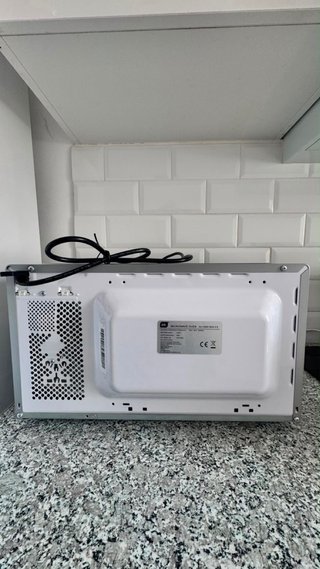 Microondas OK plateado