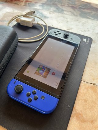 Nintendo Switch + Accessori