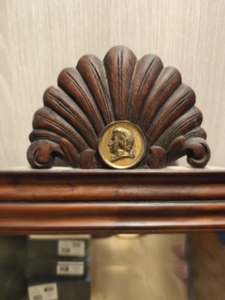 Espejo antiguo madera con detalle dorado