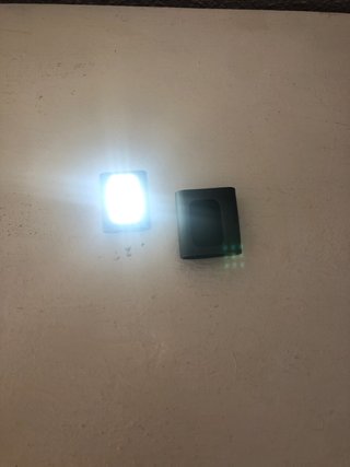 Linterna LED compacta