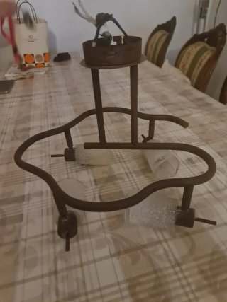 Lámpara de metal y cristal