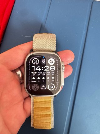 Apple Watch Ultra Titanio + 10 correas perfecto