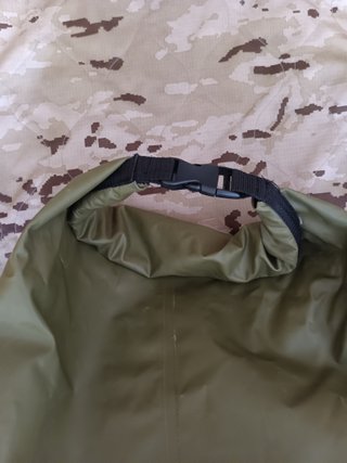 Bolsa impermeable verde 30-40 l
