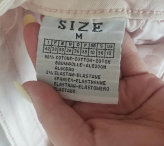 Pantalones cortos vaqueros rosa claro