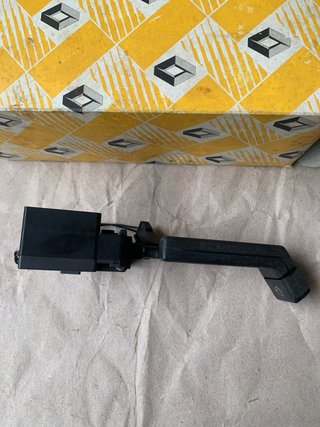 Mando Limpiaparabrisas Renault 21 con ordenador
