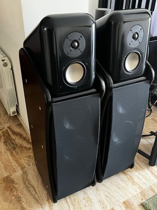 Altavoces Revel Studio Negros