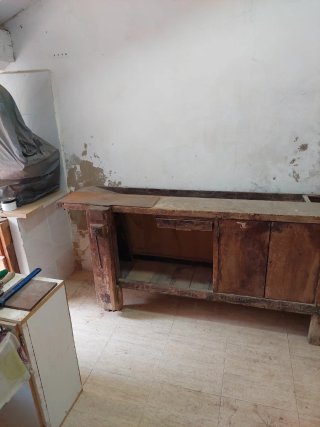 Banco de trabajo de madera. (Urge vender)