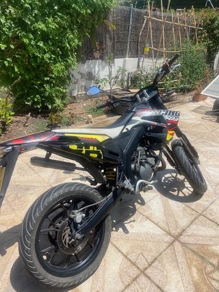 DERBI SENDA RACING Supermotard 20000 km