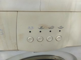 Lavadora THOR blanca