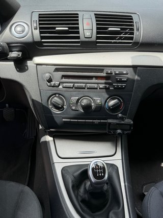 BMW Serie 1 118d 2011