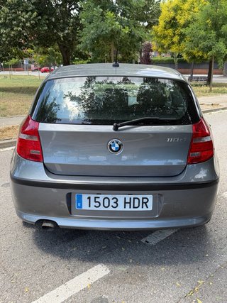 BMW Serie 1 118d 2011