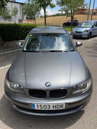 BMW Serie 1 118d 2011