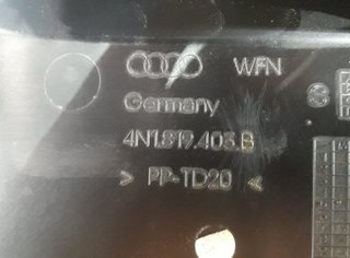 Plastico audi 4n1819403b a8 (4n2/4n8) 50 tdi 92969