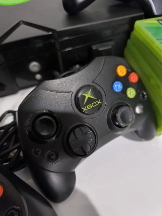 Lote Xbox 360 e One: Console, controller e giochi