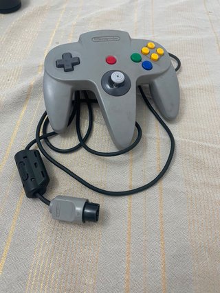 Nintendo 64 Consola Negra y Gris