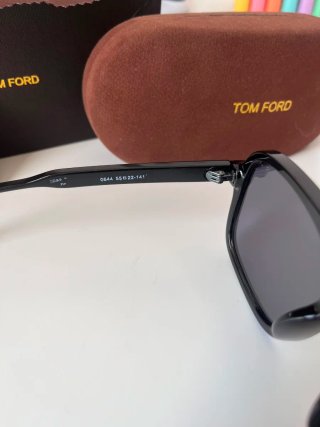 Gafas de Sol Tom Ford Negras y Grises