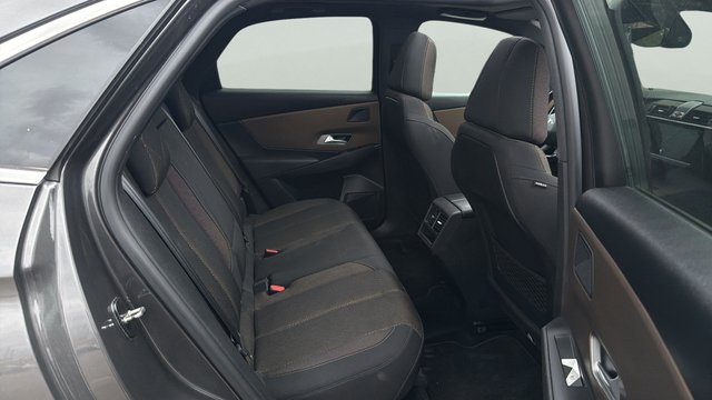 DS DS7 Crossback BlueHDi 180 So Chic Auto 132 kW (180 CV)