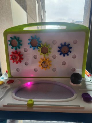 Activity table from Baby Einstein