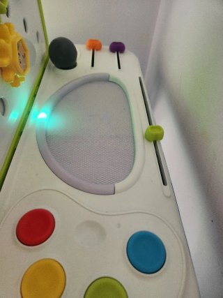 Activity table from Baby Einstein