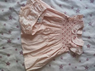 Vestido de verano rosa con braguita