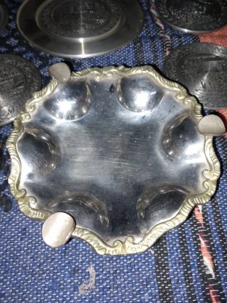 Lote Antigüedades: Bandeja, Teteras, cubiertos