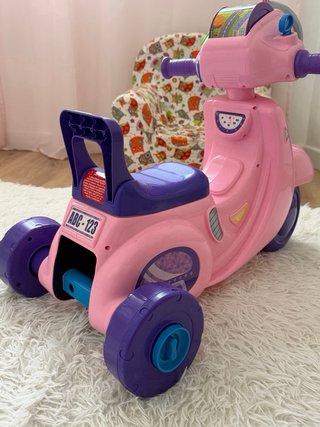 Moto infantil Vtech rosa
