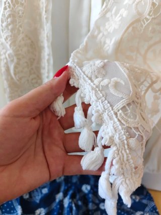 Blusa blanco roto/marfil con encaje