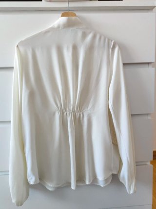 Blusa blanco roto/marfil con encaje