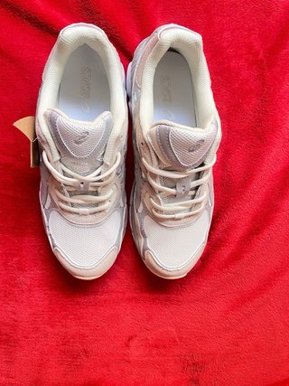 ASICS Blancas Beige