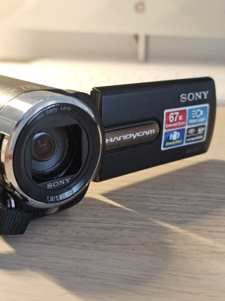 Videocámara Sony Handycam DCR-SX21