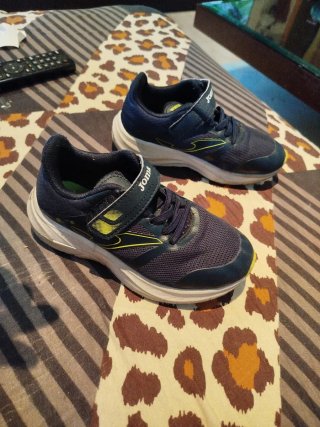 Zapatillas Joma niño azul y amarillo talla 29