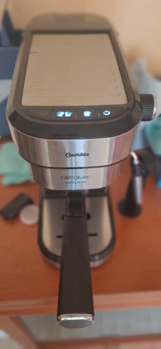 Cafetera Cecotec cafelizzia 790 Steel Nueva