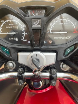 Moto Honda cb125f