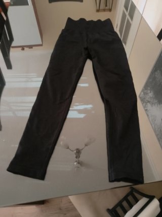 Pantalón deportivo negro