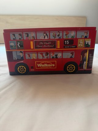 Caja metálica Walkers autobús rojo