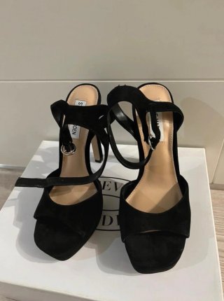 Sandalias tacón Steve Madden negras T38