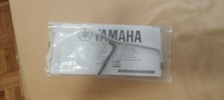 Cable de guitarra Yamaha y pedalera Donner