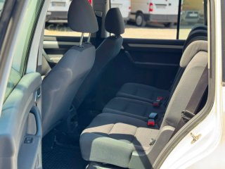 Volkswagen Touran 2012