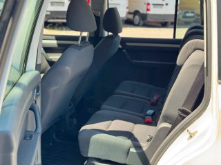 Volkswagen Touran 2012