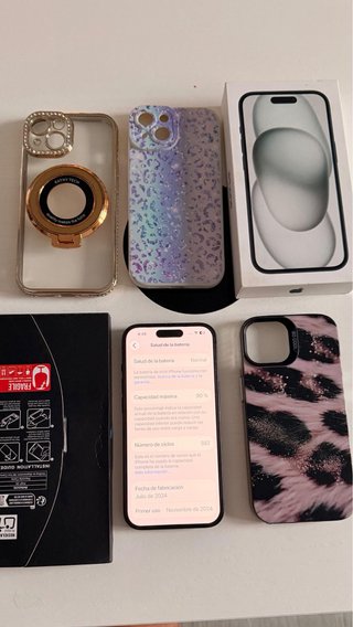 iPhone 15 Fundas y Caja