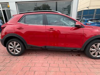 Kia Stonic 1.0 T-GDi MHEV Concept Plus 74 kW (100 CV)