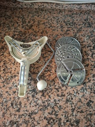 Cortador manual con 3 discos